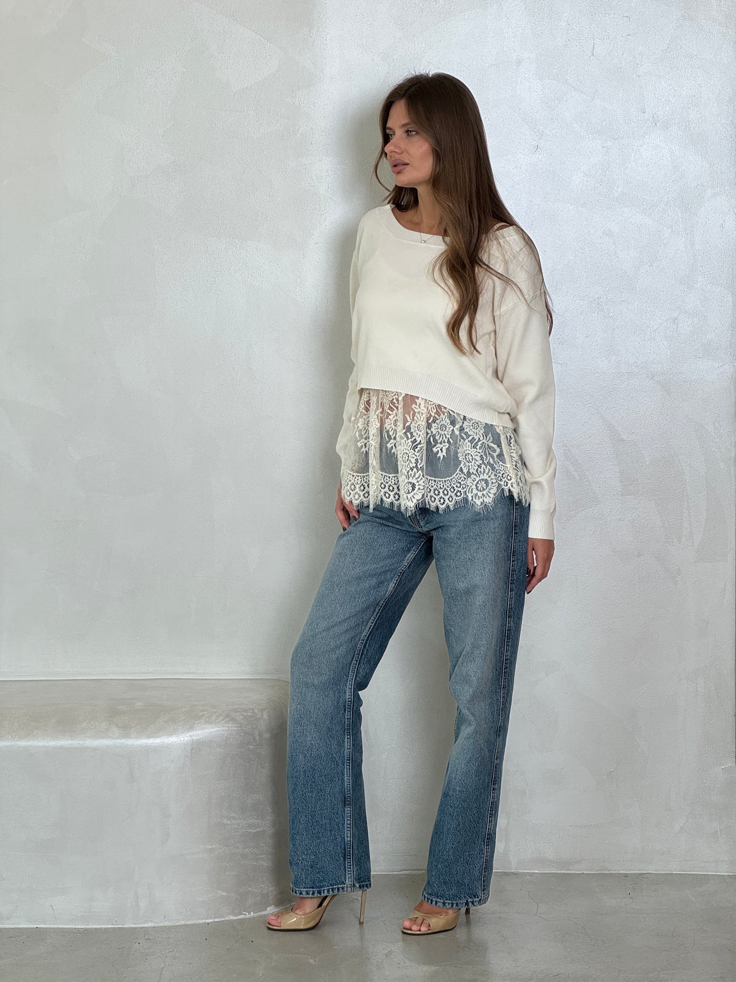 2 - Piece set Knit sweater with lace - trimmed cotton tank top inside - ROXO