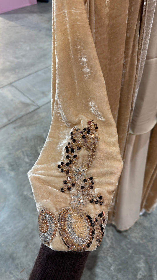 Beige French Velvet Embridery Abaya - ROXO