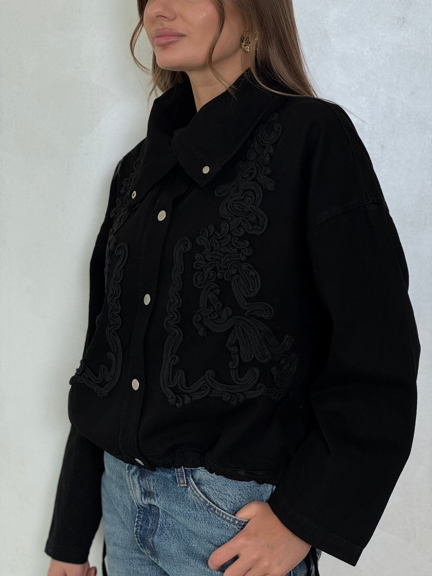 Black embroidery jacket - ROXO