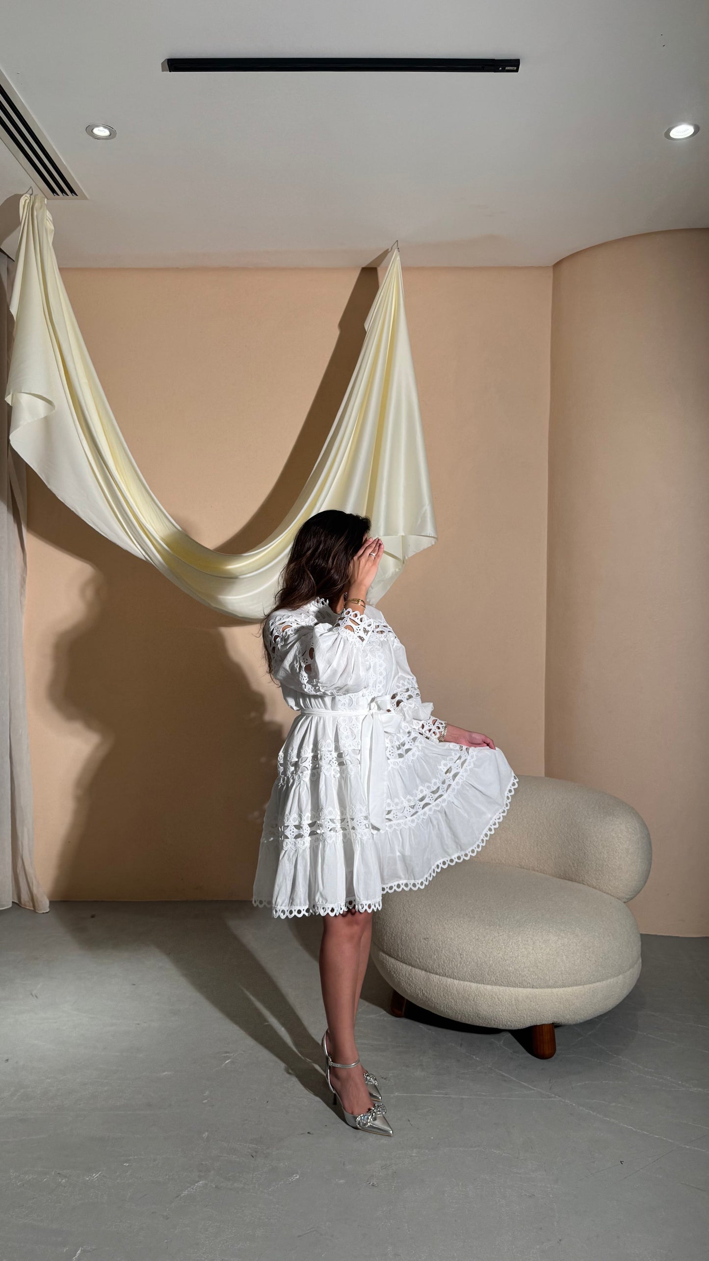 On the clouds dress ☁️ white - ROXO