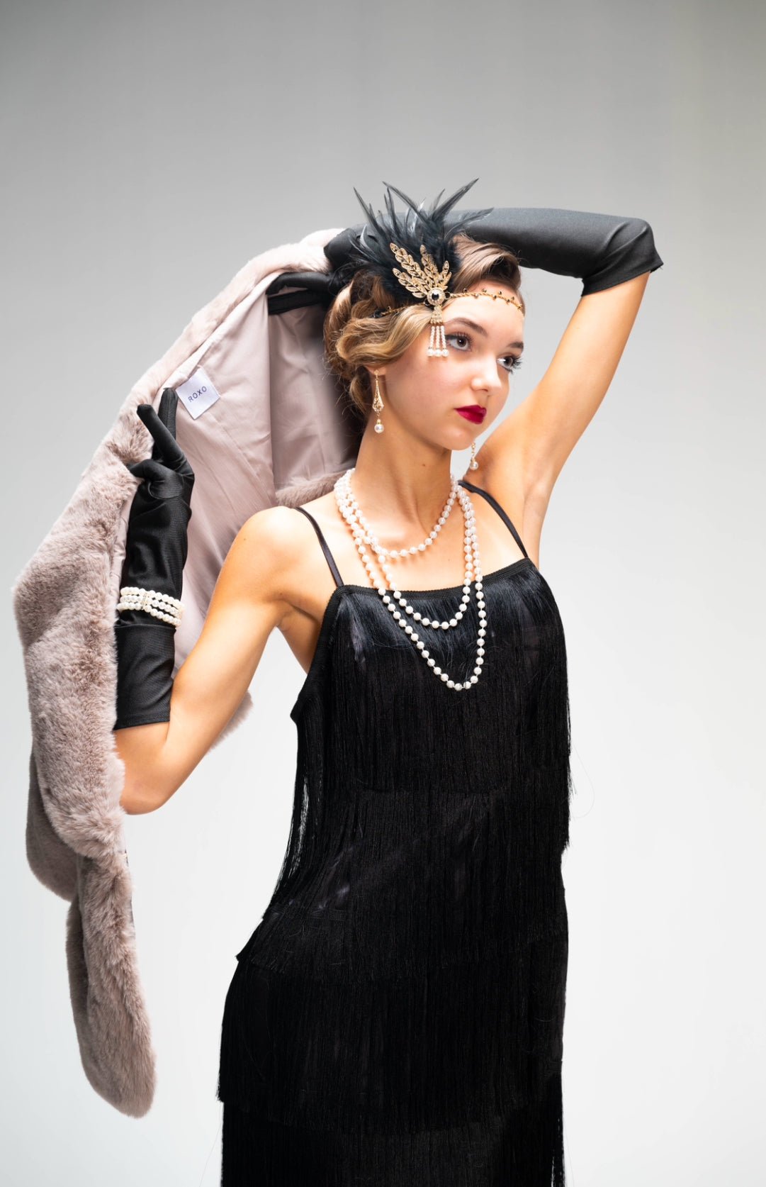 The Gatsby fur shawl in grey - ROXO