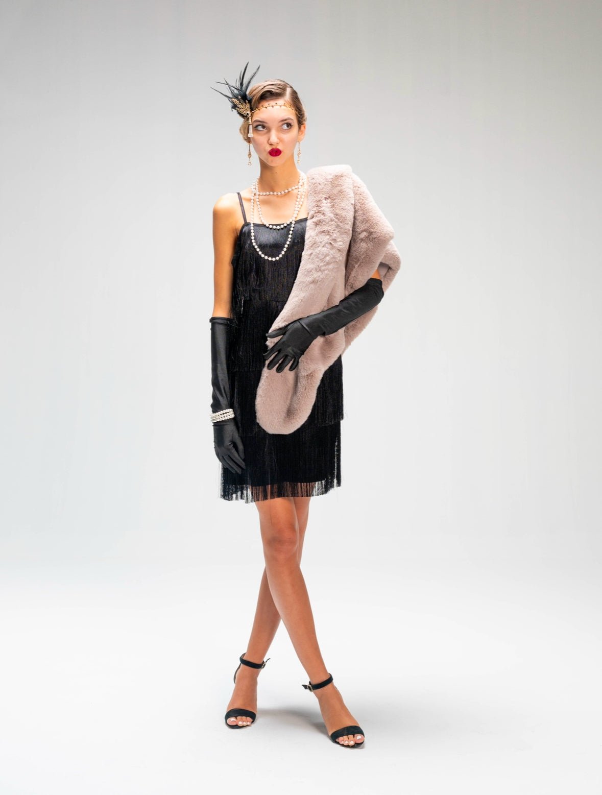 The Gatsby fur shawl in grey - ROXO