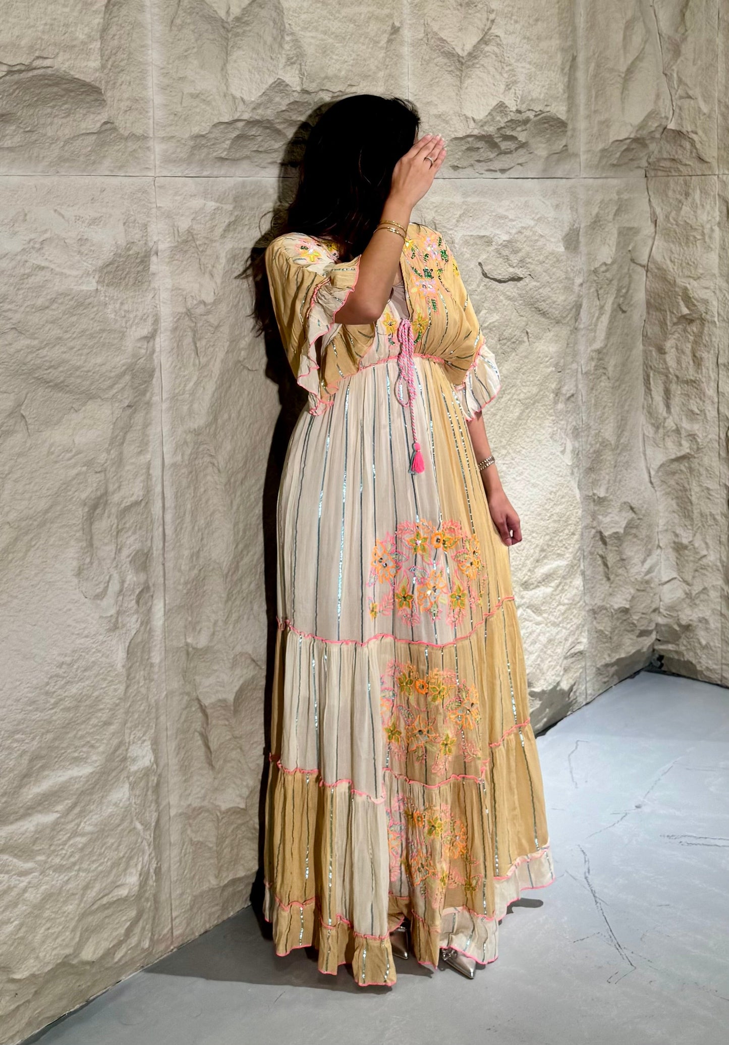 Vanilla dress - hand embroidery - ROXO