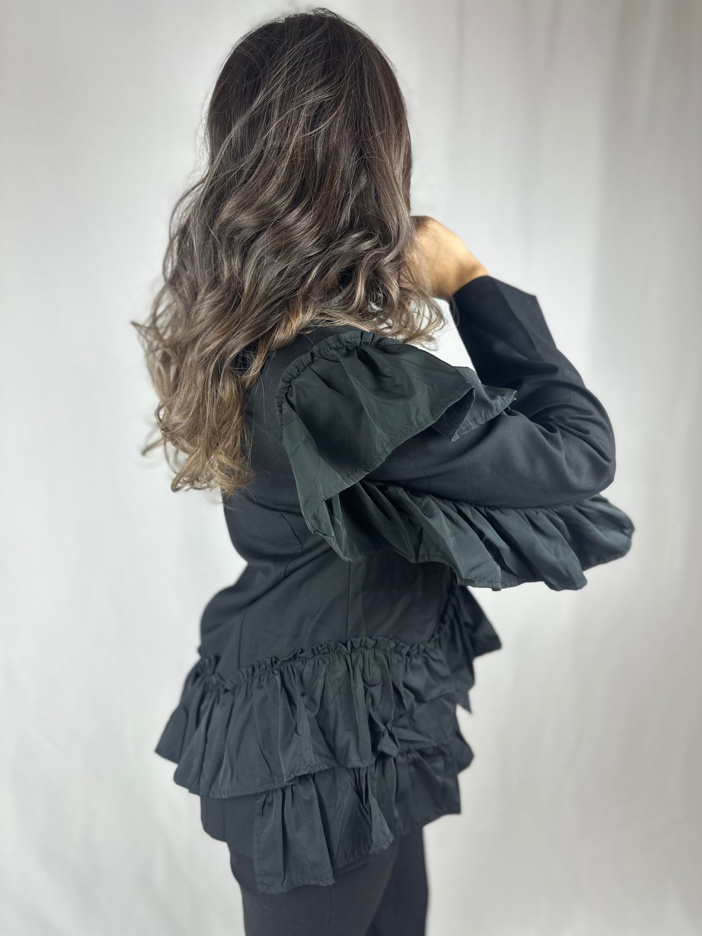 Black ruffles blazer