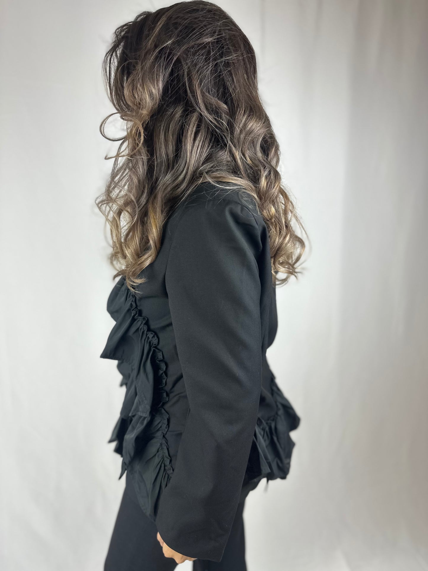 Black ruffles blazer