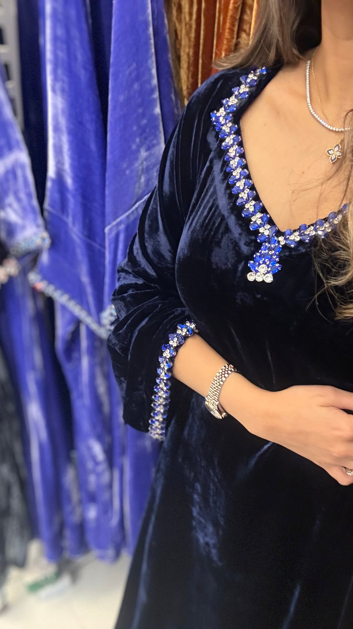 Jewel velvet kaftan in navy