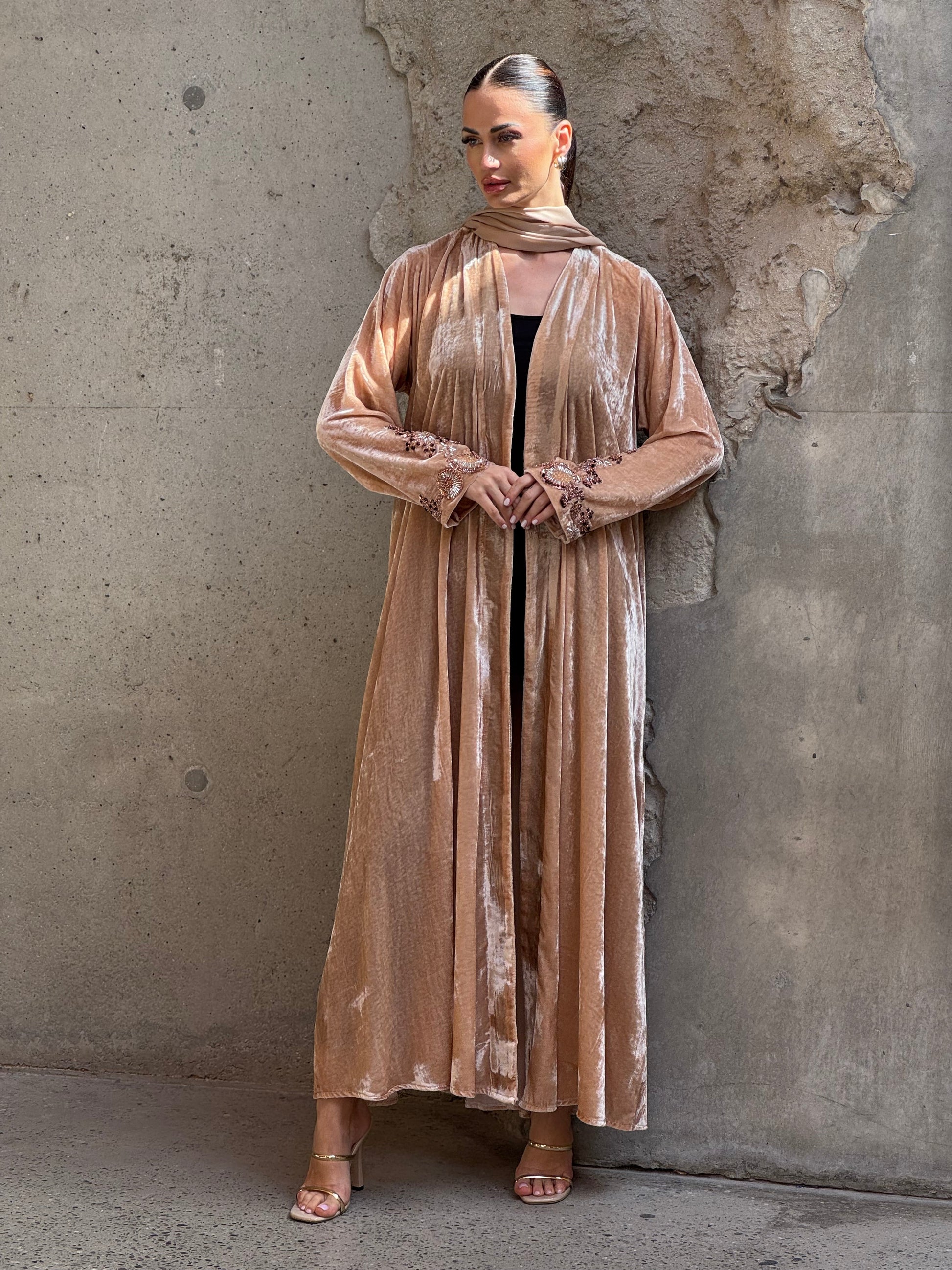 Beige French Velvet Embridery Abaya - ROXO