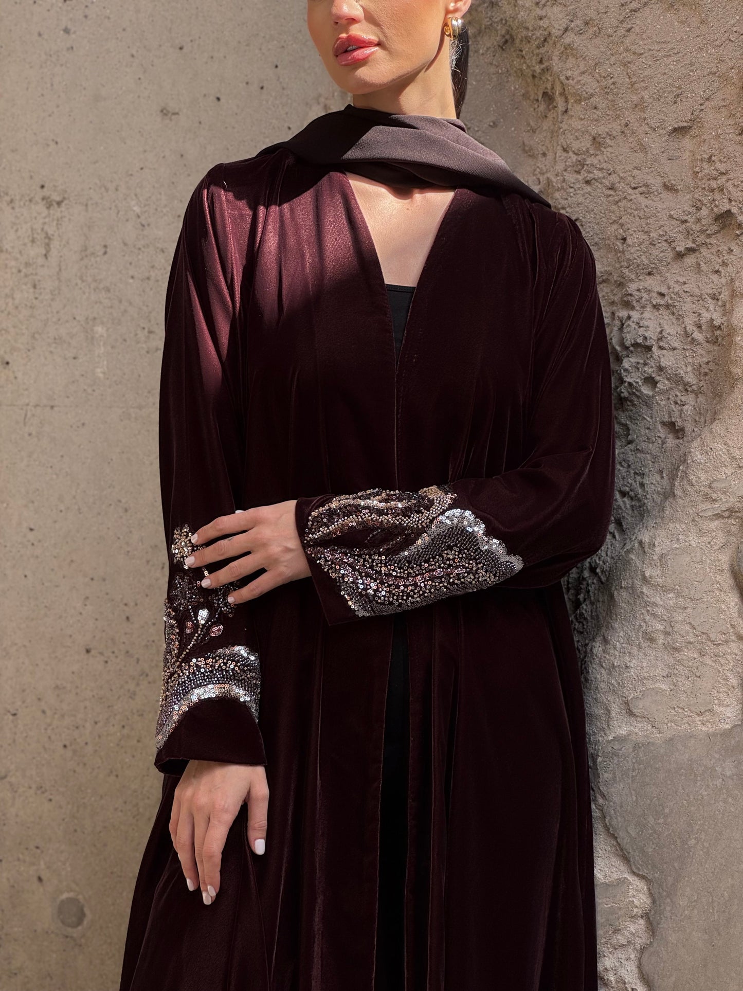 Copper Embroidery Abaya - ROXO
