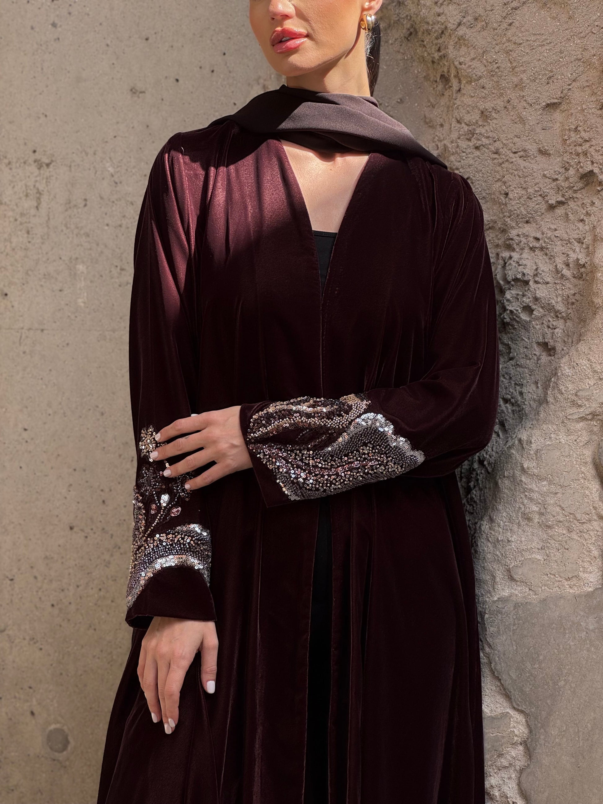 Copper Embroidery Abaya - ROXO
