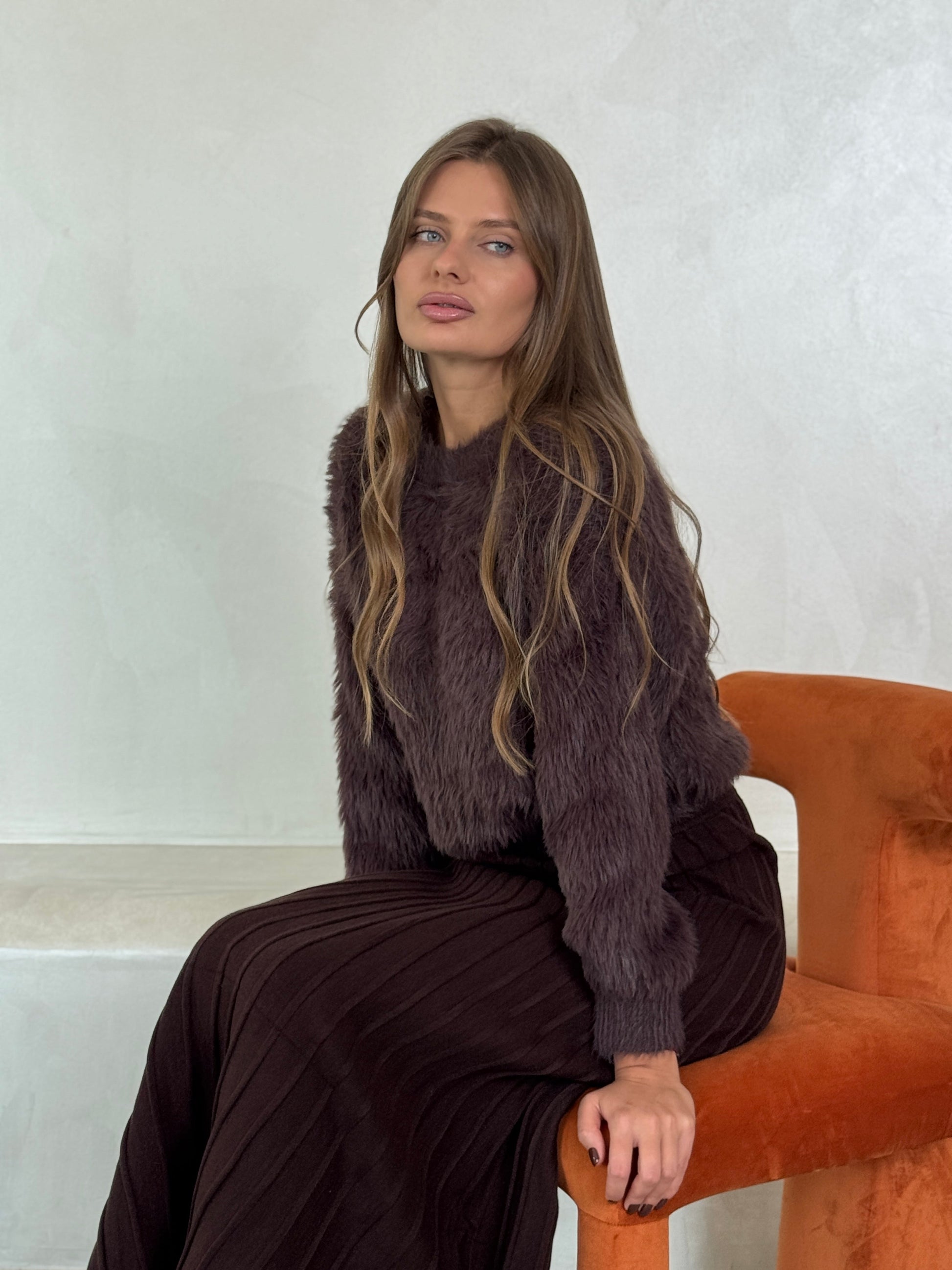Cozy Brown Sweater - ROXO