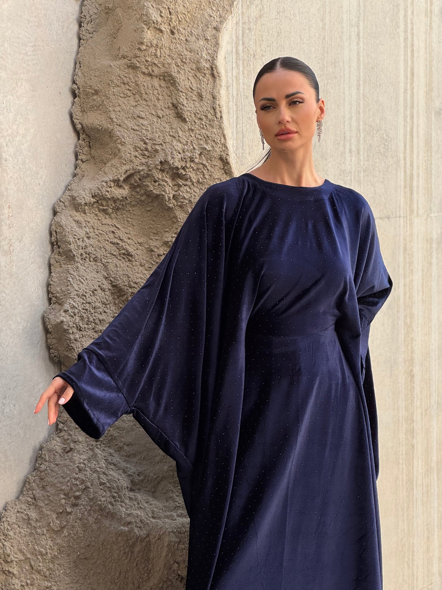 Crystals velvet kaftan in navy - ROXO