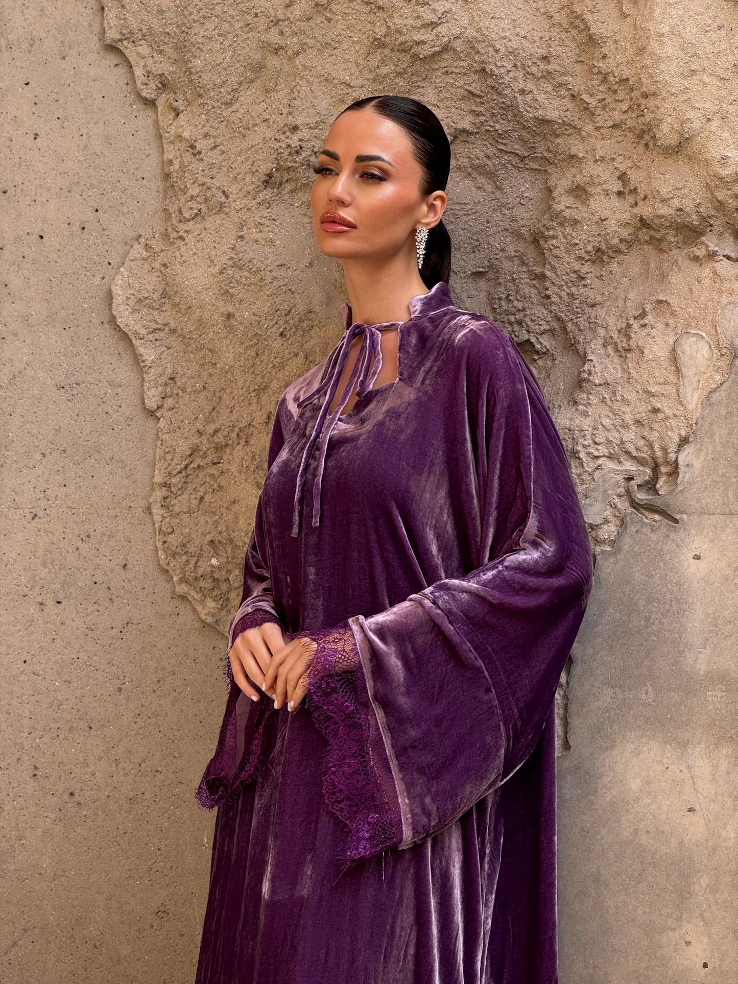 Dantel French Silk velvet kaftan in lilac color - ROXO
