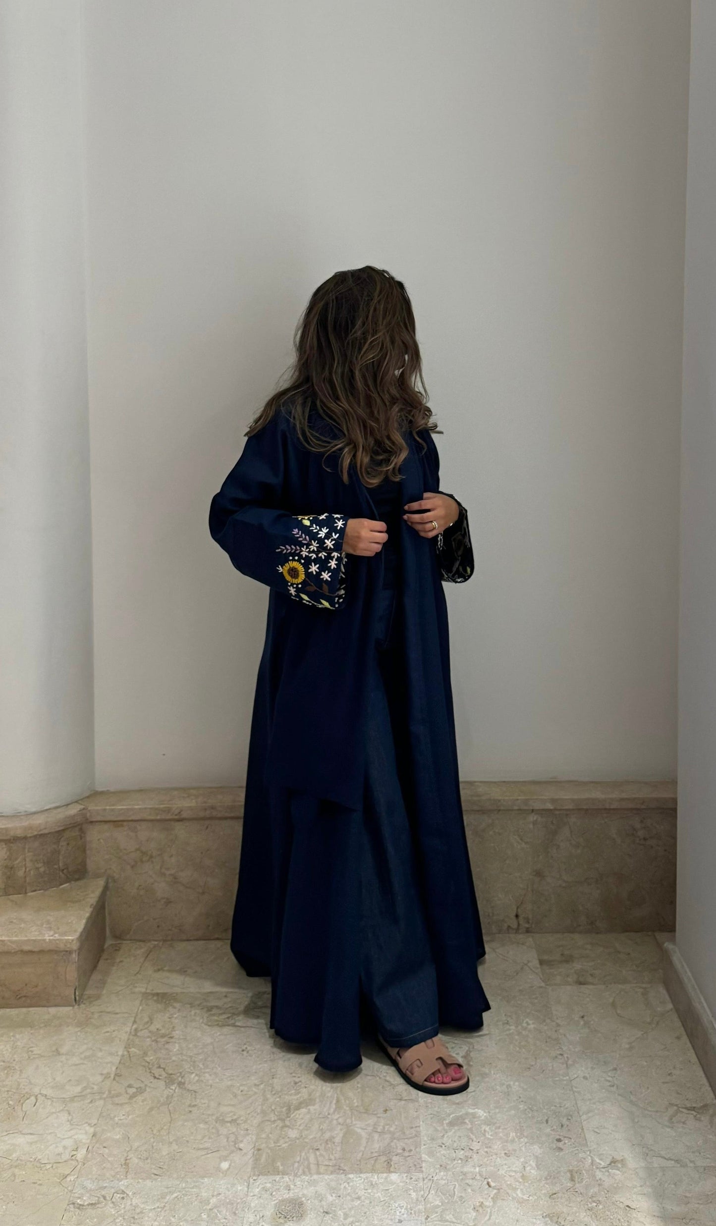 Demure Abaya in navy blue🌻🪻🌷 - ROXO