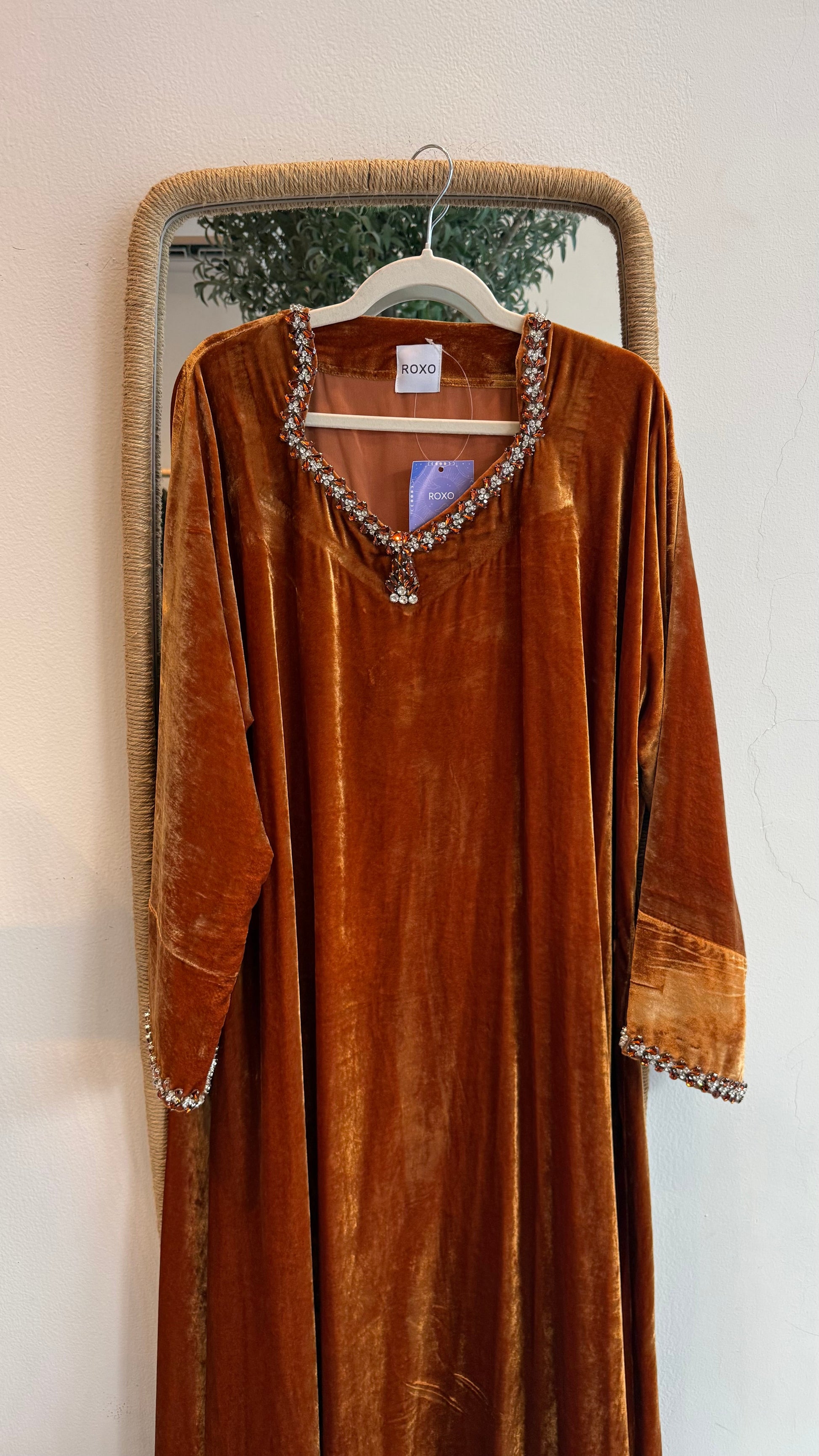 Jewel velvet kaftan in burnt orange - ROXO