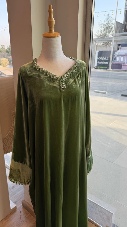 Jewel velvet kaftan in pistachio - ROXO