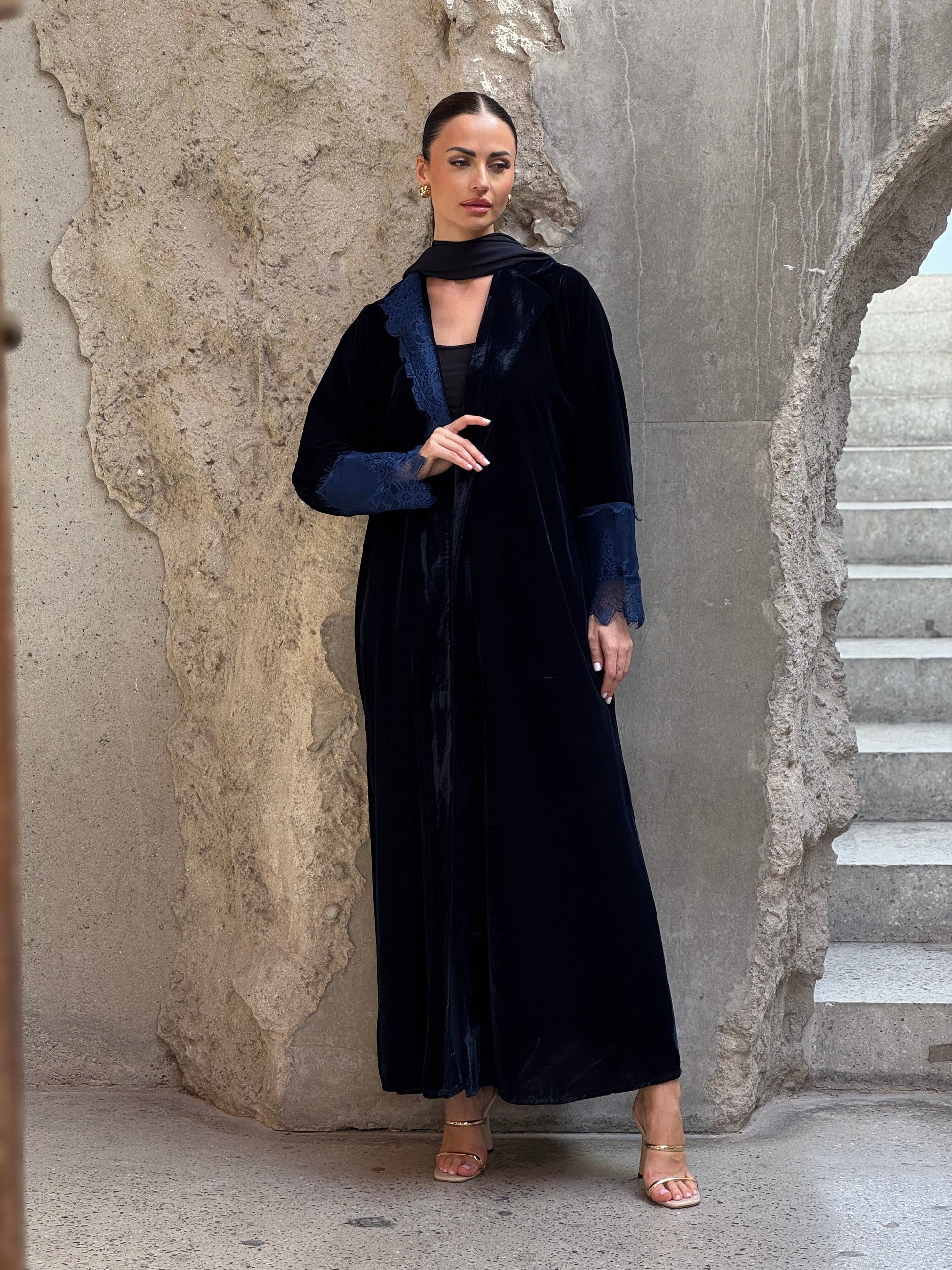 Navy Velvet Dantel Blazer Abaya - ROXO