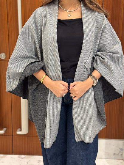 Wrap poncho cape - Gray - ROXO